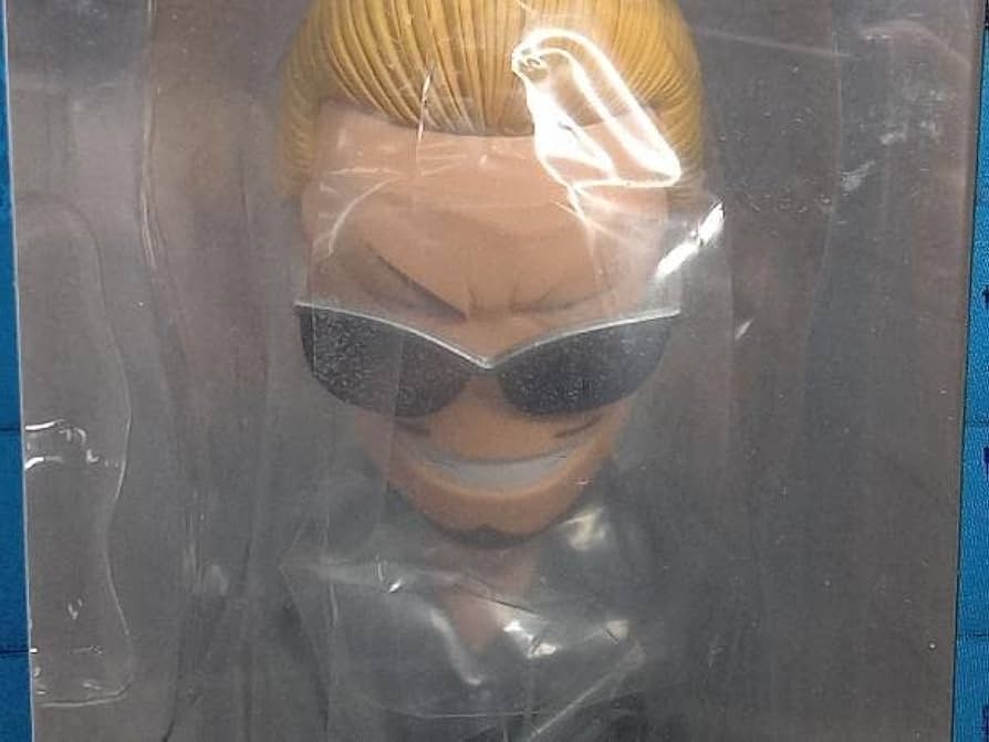 Amazon | 未開封品 フィギュア 河内鉄生 CRAZYHEADS LINDA 武装